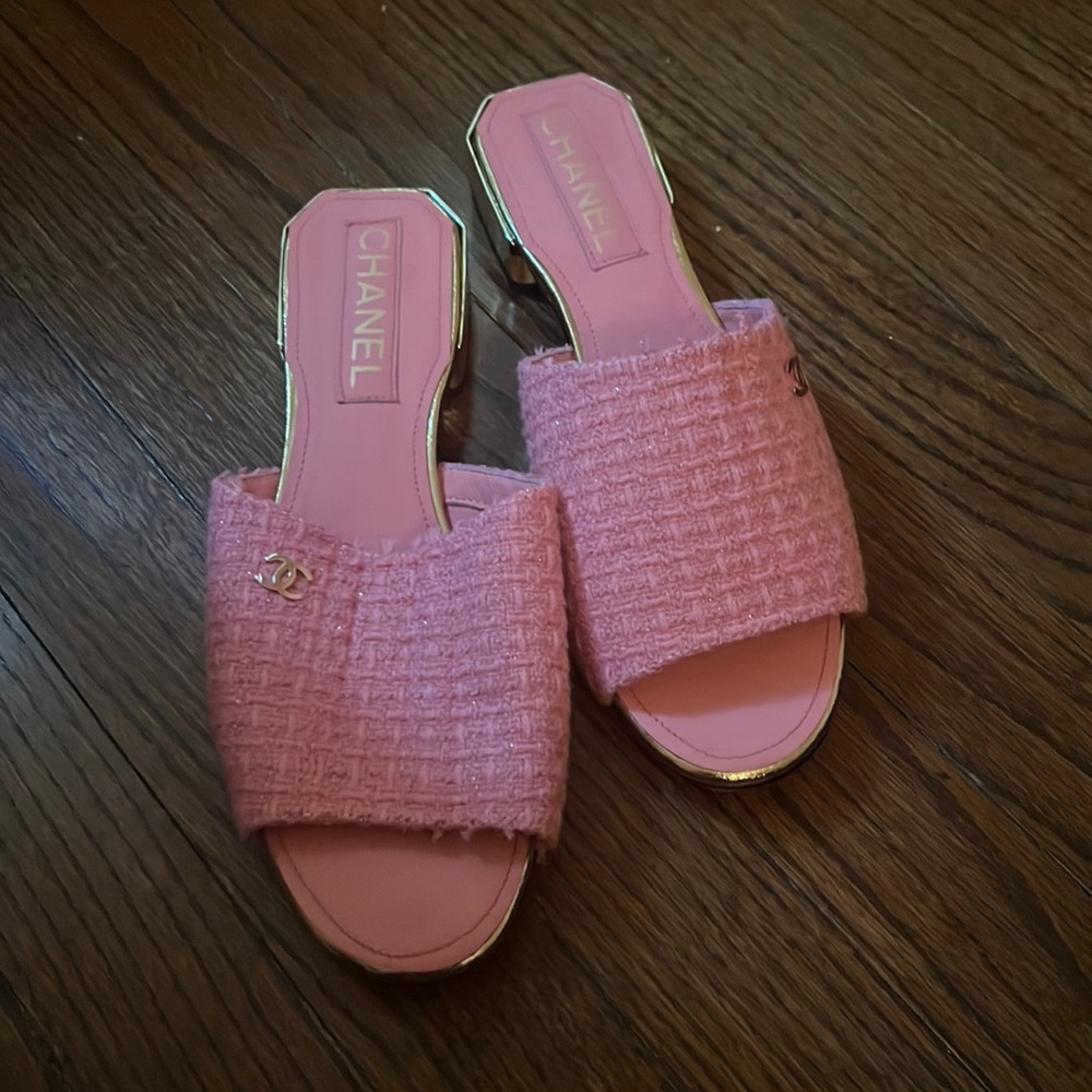 Pink Tweed Chanel Flats 37